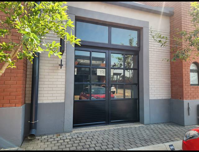 48M² OFFICE TO LET IN ROOIHUISKRAAL NORTH